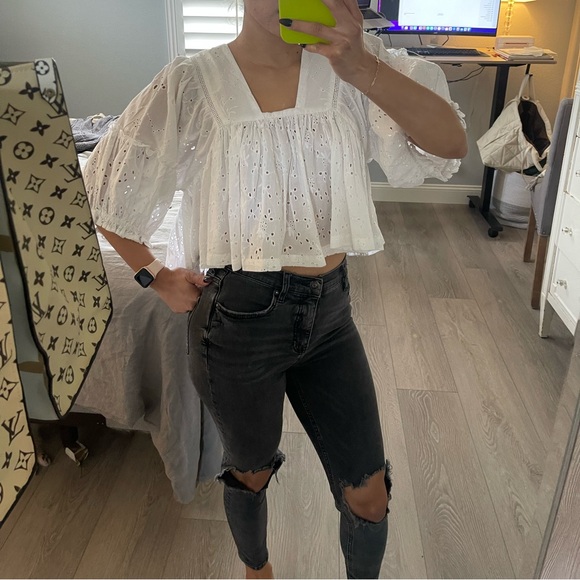 Free People Ripped Knees Skinny Jeans - Picture 7 of 7